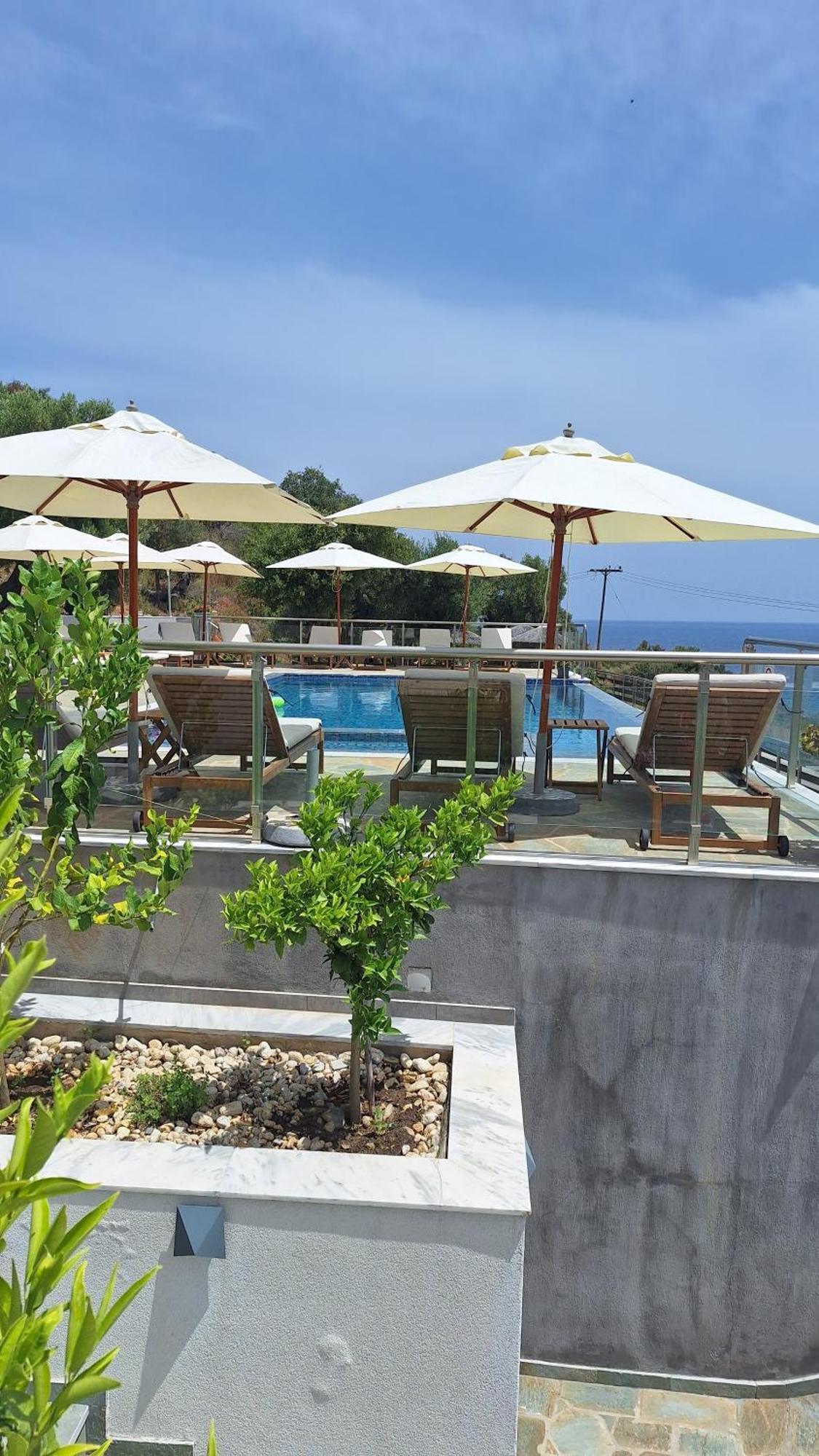 Sarti Thea Hotel ภายนอก รูปภาพ