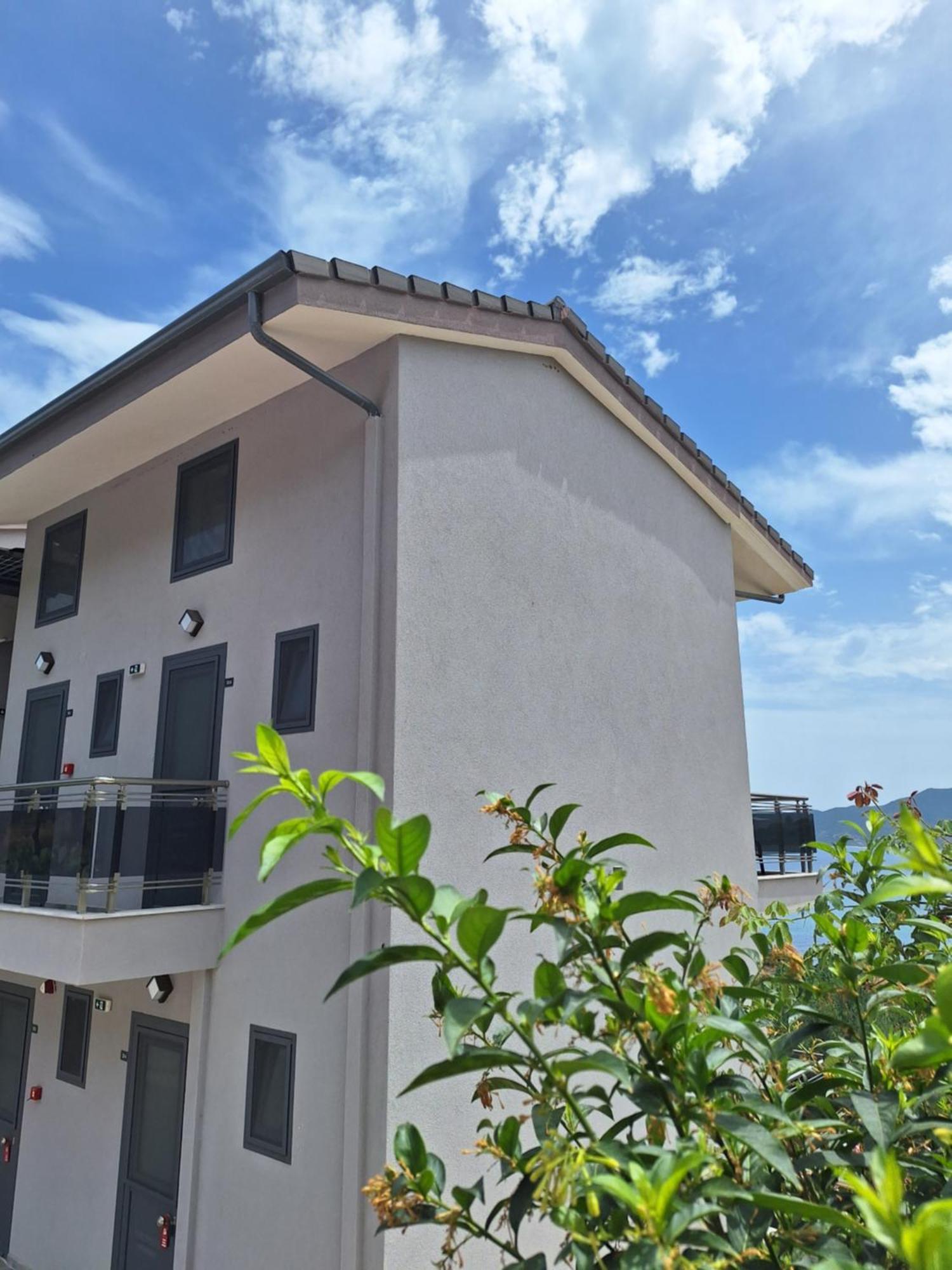 Sarti Thea Hotel ภายนอก รูปภาพ